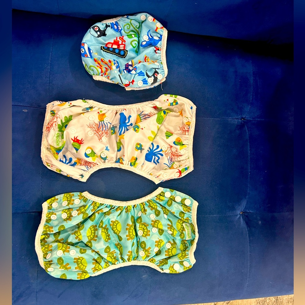 Swim diapers reusable unused